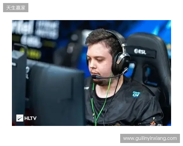 媒体爆料：Eternal Fire计划围绕Calyx和jottAAA搭建国际阵容